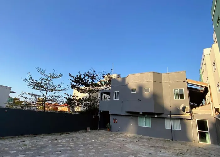 Residencial Melfi 3 Ap 3 Apartamento Bombinhas